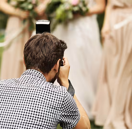 Photographer Included in Your Las Vegas Wedding Package – Summerlin Desert Shores