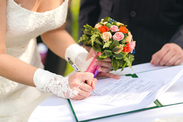 How to File for a Las Vegas Marriage License – Always and Forever Weddings and Receptions