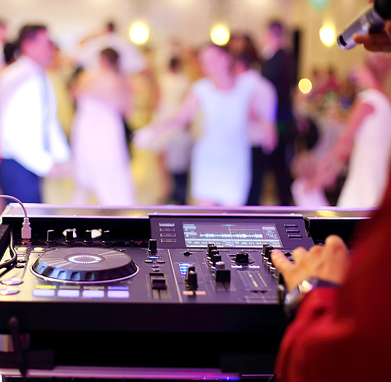 Las Vegas All Inclusive Wedding Packages with DJ Included