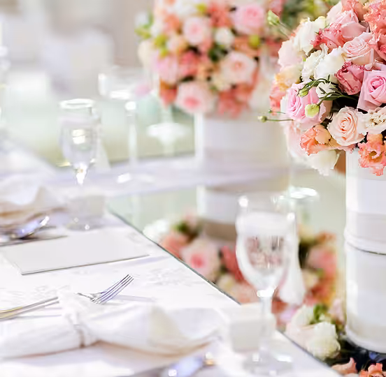 Outside Ceremony Venues and Packages Near the Vegas Strip