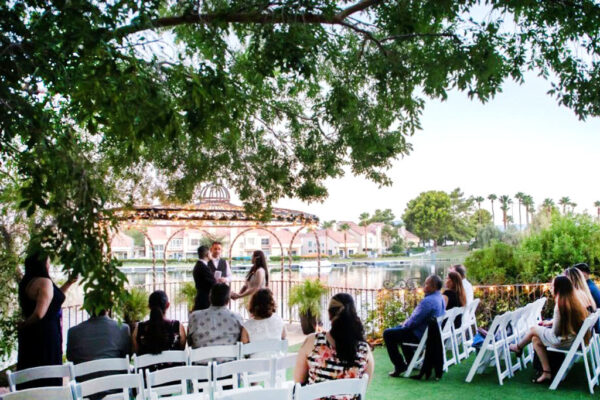 Get Married in Las Vegas with an All Inclusive Swan Garden Ceremony and Reception Package