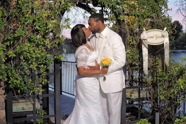 Grand Garden All Inclusive Ceremony and Reception Packages for Outdoor Las Vegas Weddings