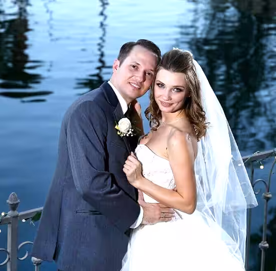 Lake Wedding Ceremony and Reception All Inclusive Packages in Las Vegas