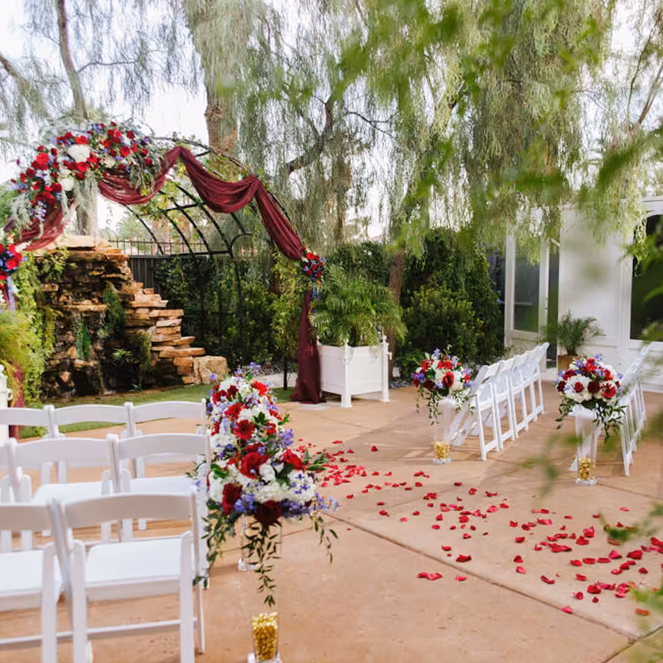 Las Vegas Ceremony Venue with Banquet Hall – All Inclusive Packages for Waterfall