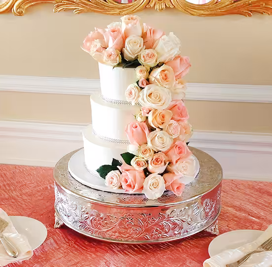 Las Vegas Full-Service Wedding Venue with Indoor Chapel Packages