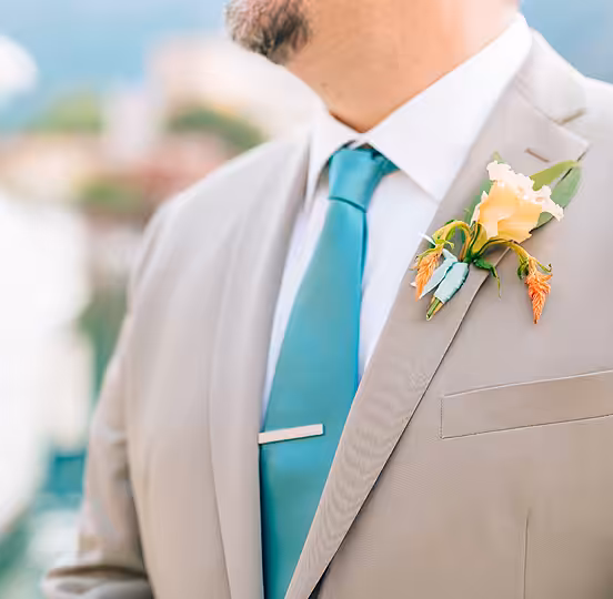 Seasonal Wedding Colors for All Inclusive and Ceremony Only Events in the Desert Shores Area of Summerlin