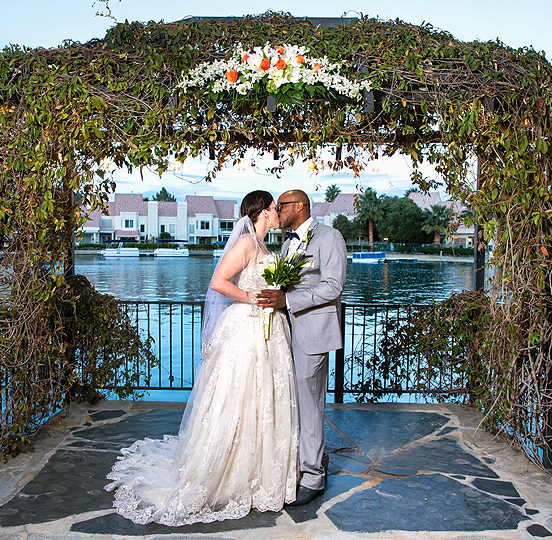 How Much Does it Cost to Renew Wedding Vows in Las Vegas in the Desert Shores Area of Summerlin