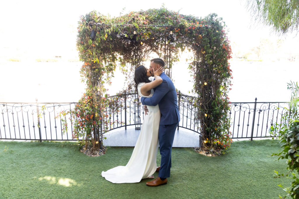 Choosing Las Vegas for a destination wedding