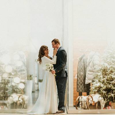 Las Vegas Holiday Wedding